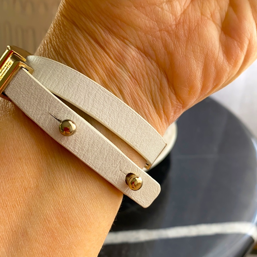White leather bracelet - Picture 2 of 8